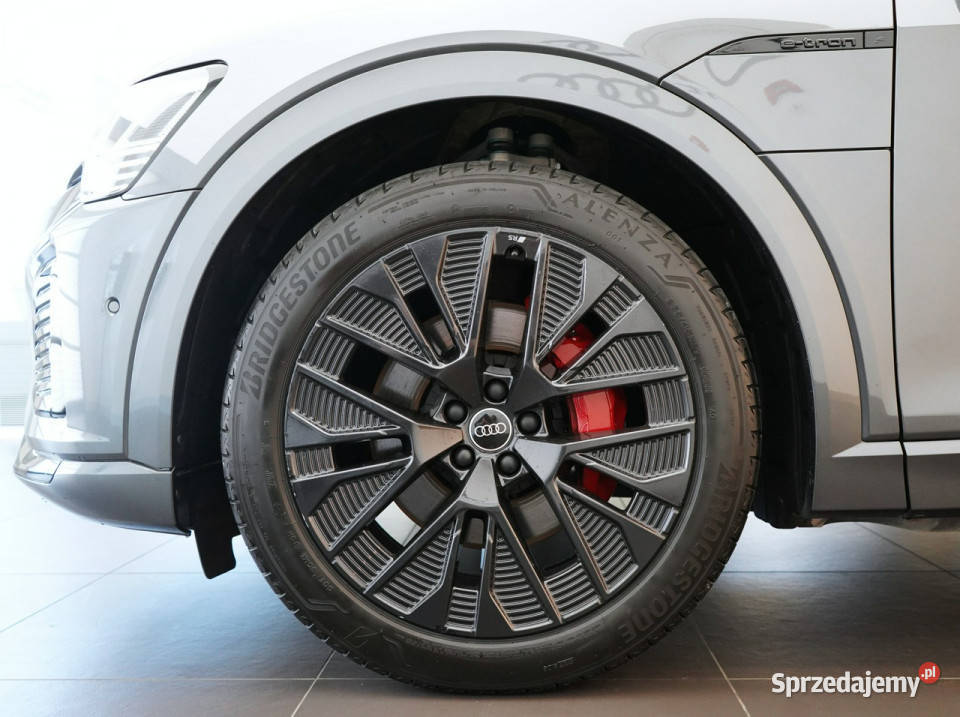 Audi Q8 etron etron 55 408 Sline MatrixLED ACC kamera cofania Kielce