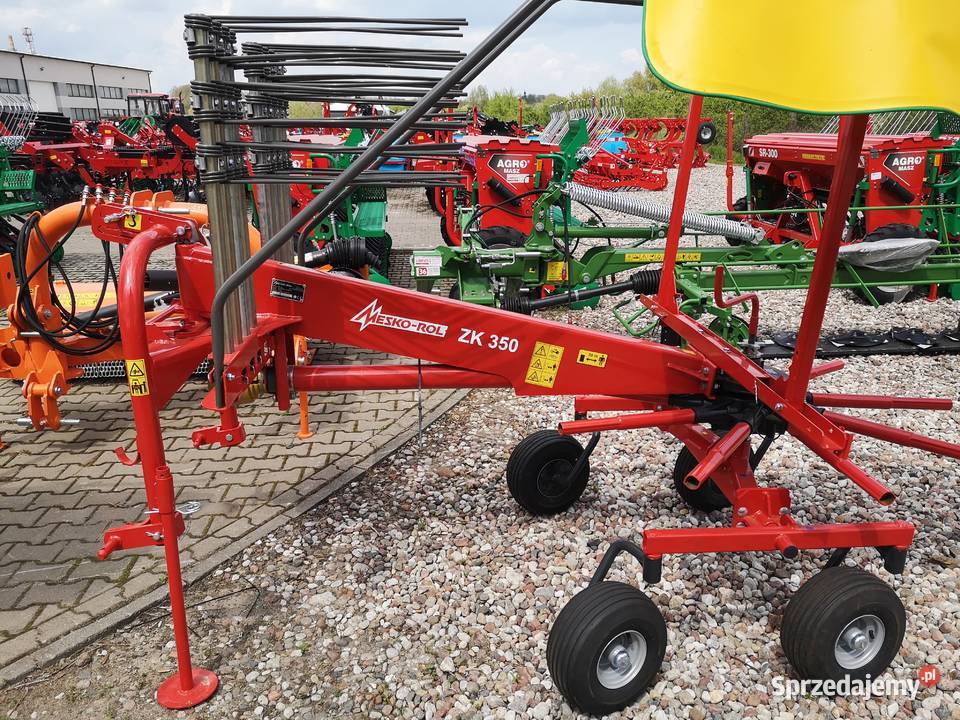 Zgrabiarka karuzelowa ZK 350 MeskoRol Rolnictwo Ciechanów