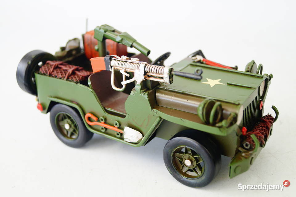 Metalowy pojazd JEEP wojskowy samochód wielkopolskie Gizałki