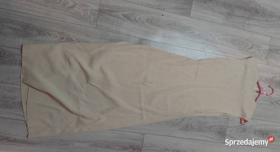 40L Zara Długa beżowa sukienka dzianinowa z małopolskie