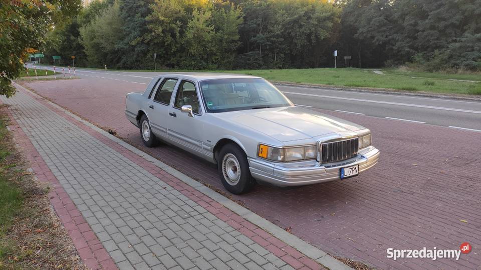 Lincoln town car Signature Series 50 bg sprawny nieuszkodzony sprzedam