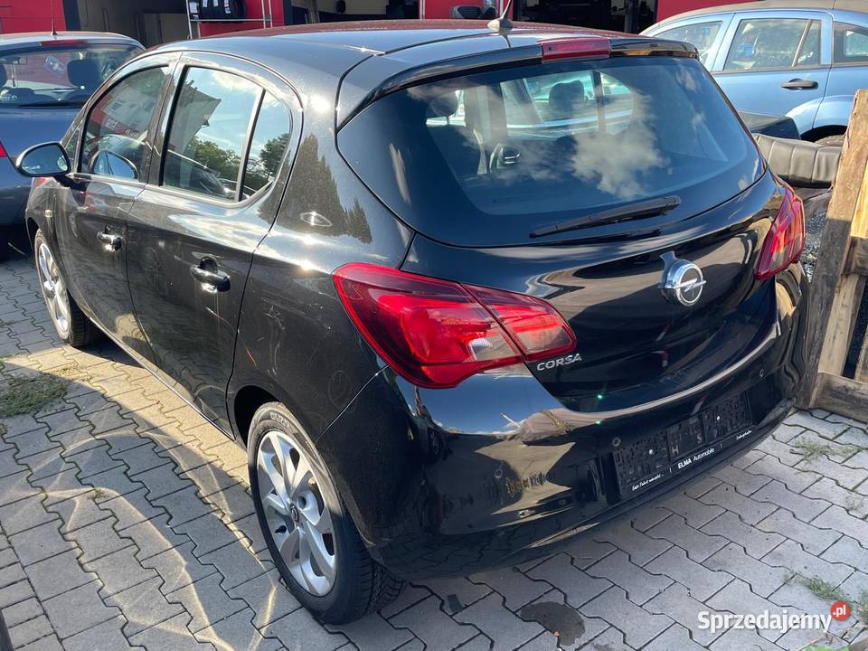 Opel Corsa E 14 90 czarny