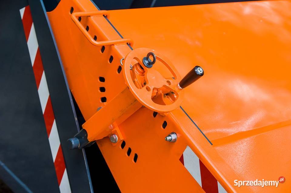 Zamiatarka szczotkowa do łyżki seria ZS 120 Końskie sprzedam