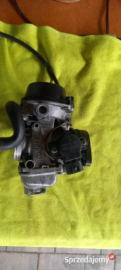 Suzuki dr 650 rse gaźnik Koło