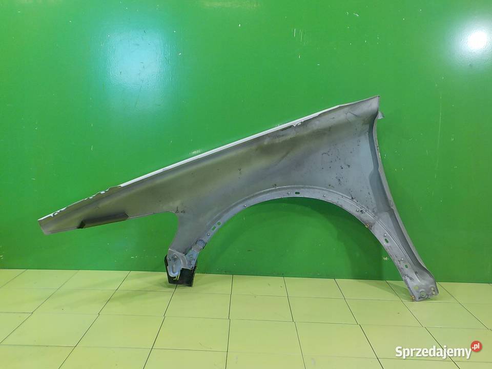 VOLVO C30 RDESIGN 08r 3D blotnik prawy przod osobowe sprzedam