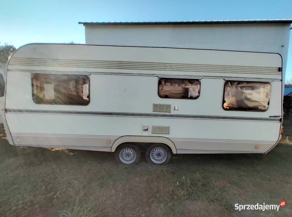 PRZYCZEPA KEMPINGOWA FEND BUDOWAMAGAZYNOGRÓD Szamocin sprzedam