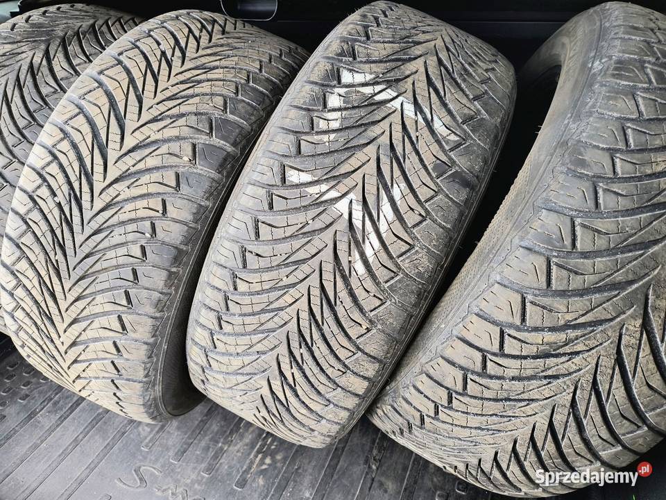 Opony całoroczne 2255017
