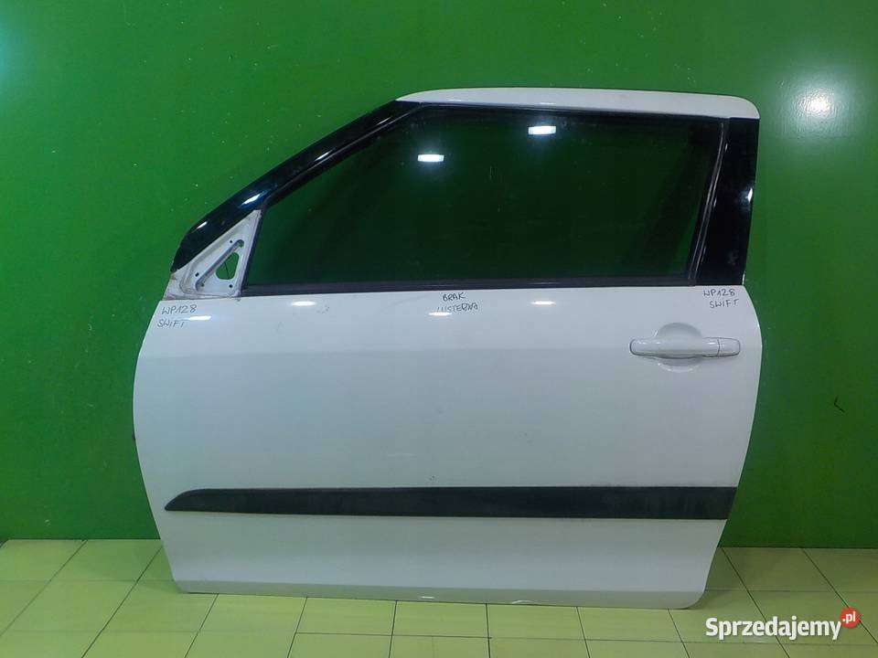 SUZUKI SWIFT 12B MK7 III LIFT 15r 3D drzwi lewe Suków