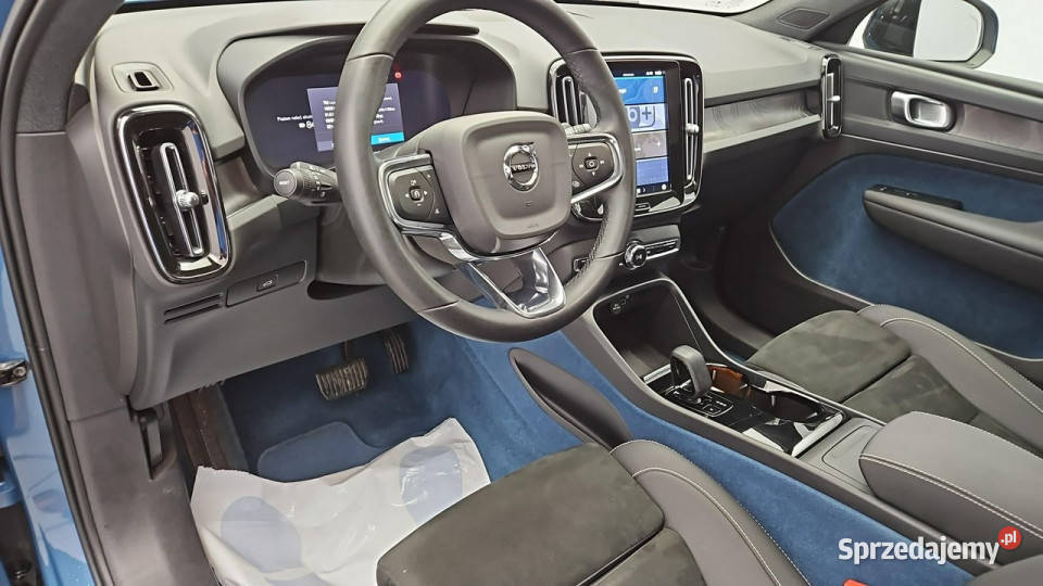 Volvo C40 P6 Recharge Plus Z Polskiego Salonu bluetooth