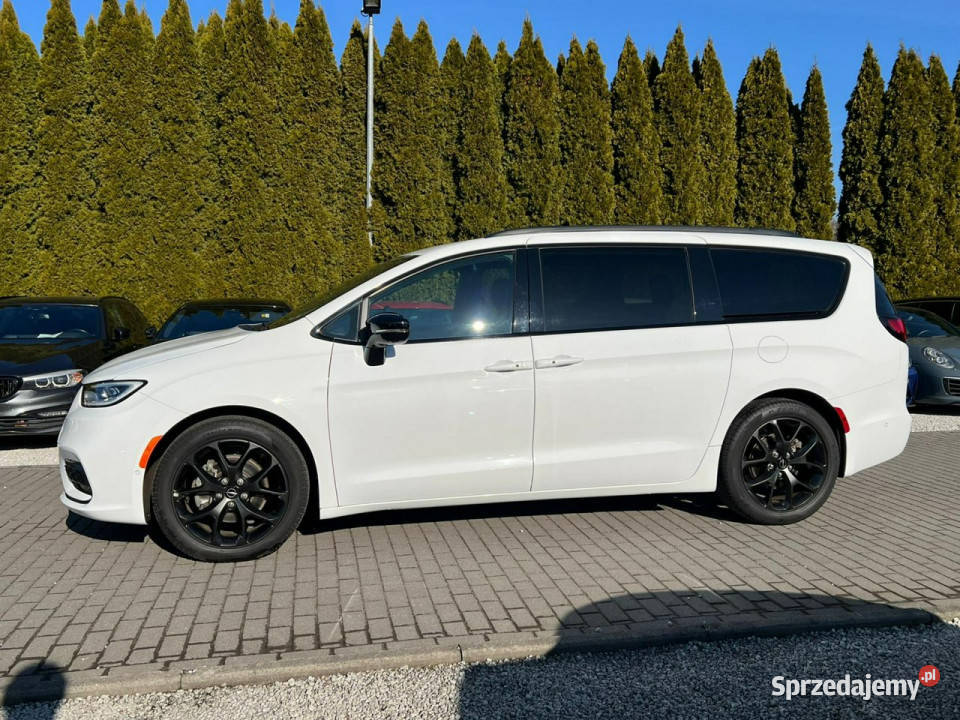 Chrysler Pacifica 36 V6 286 7 osób Nowa Kamery VAT marża Baranowo