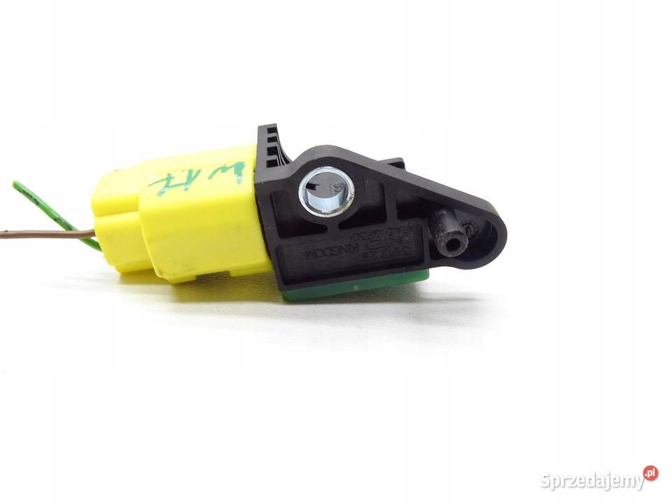 CZUJNIK SENSOR UDERZENIA UDERZENIOWY VW PASSAT
