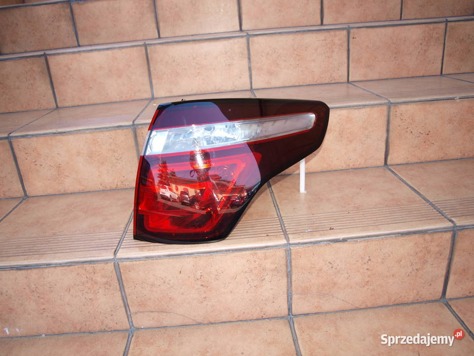 Citroen C4 Picasso lampa prawa tył 2011 2013r Oświetlenie Kalisz
