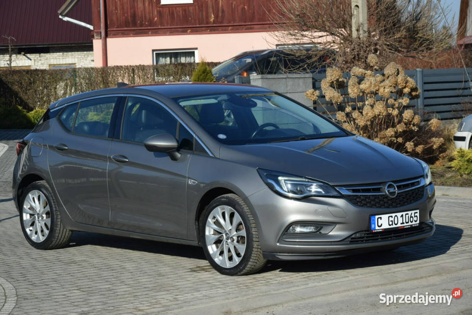 Opel Astra 10B Navi PDC Led Klimatronik Oryginał 187000km