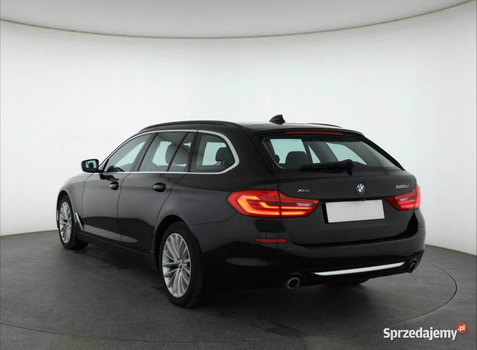 BMW 5 520d xDrive Rok produkcji 2019 Piaseczno