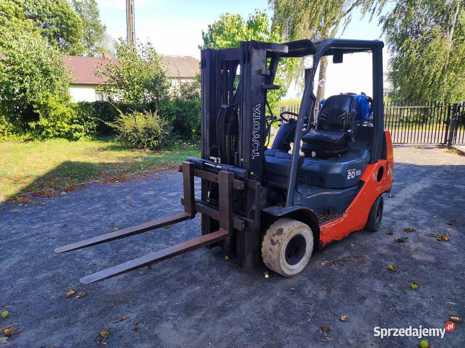 Toyota 028FGKF20 Wózek widłowy Triplex łódzkie Złoczew
