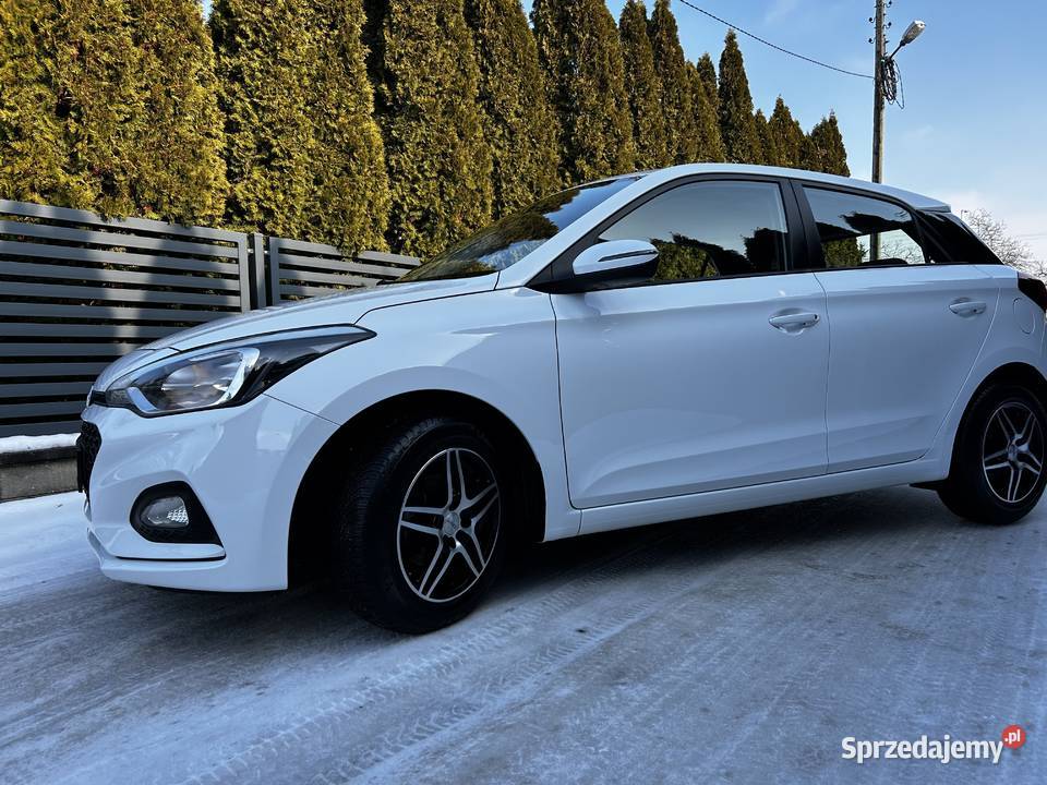 Hyundai i20 II 12 lift 67tkm Super benzyna
