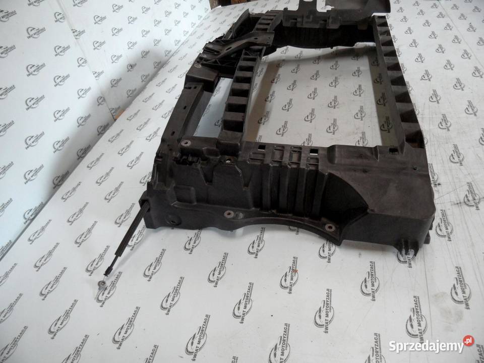 VW GOLF VI 12r wzmocnienie pasa przód 5K0805594