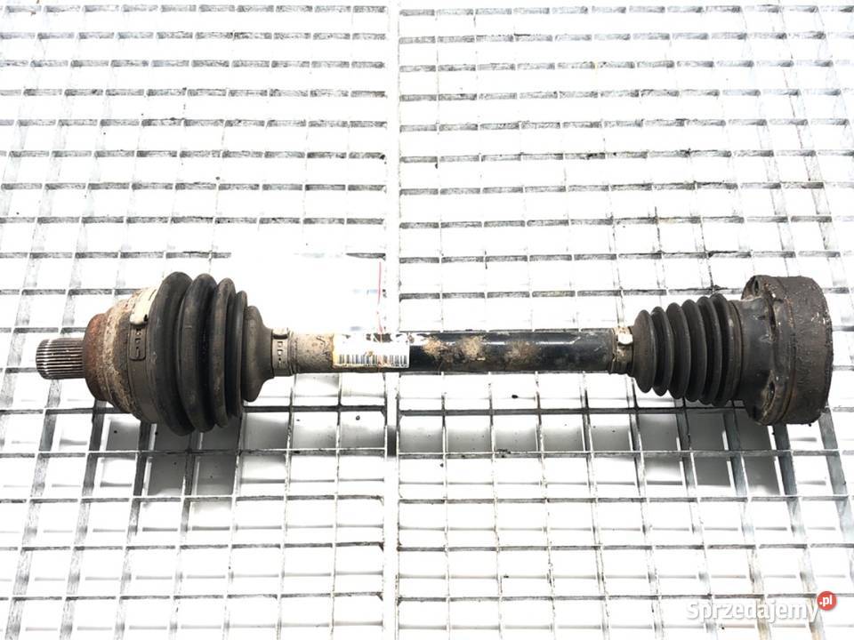 PÓŁOŚ LEWY PRZÓD VW JETTA III 19 105 0413 podkarpackie