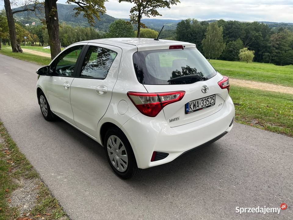 Toyota Yaris III 15 Active 112 Salon Yaris Kalwaria Zebrzydowska