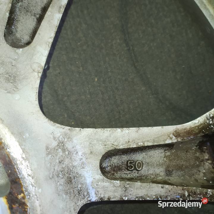 Felgi aluminiowe toyota2 komplety Huta Stara B