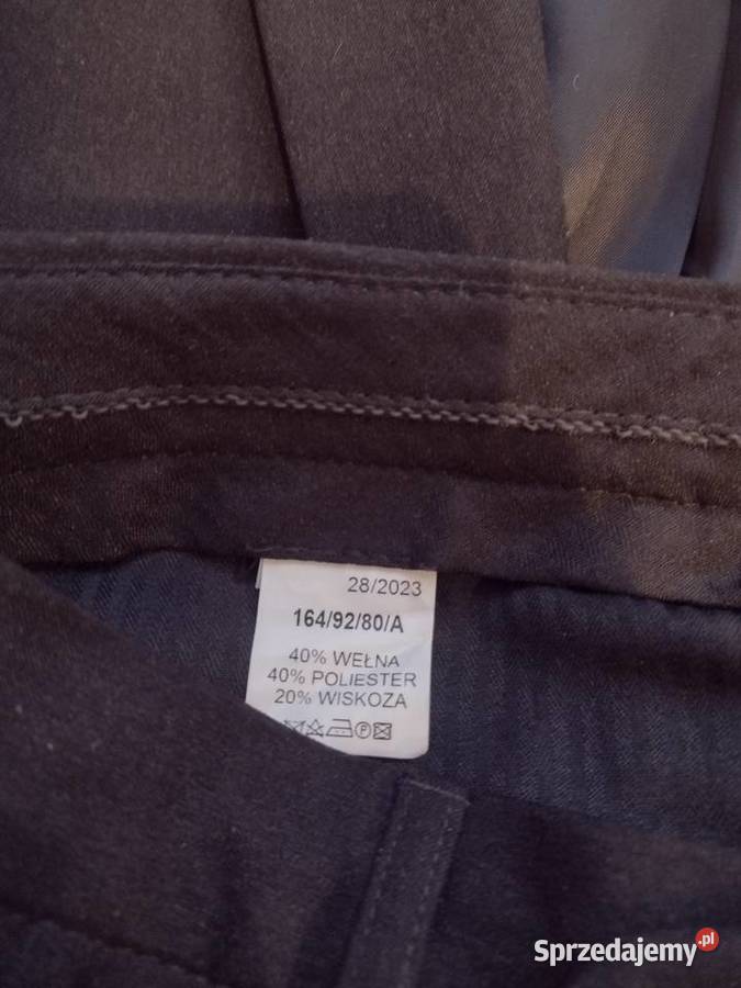 Garnitur młodzieżowy 164 wzrostu Komorów sprzedam