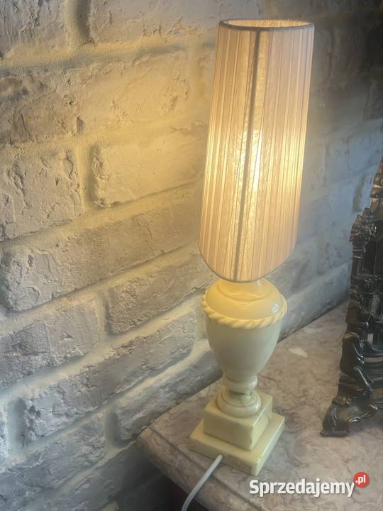 Piękna lampa z alabastru Lampy stołowe i nocne Żary