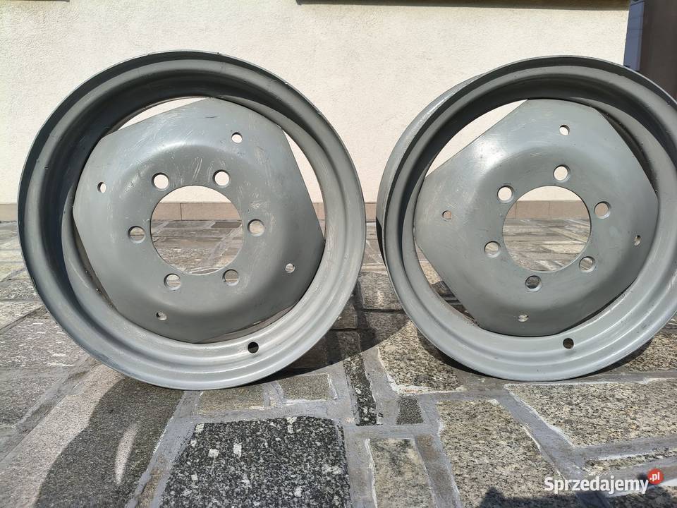 Felga koła przedniego do ciągnika Pozostałe Biała sprzedam