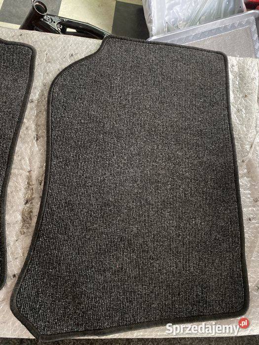 Wycieraczki Dywaniki Samochodowe Opel Nowe Poznań sprzedam
