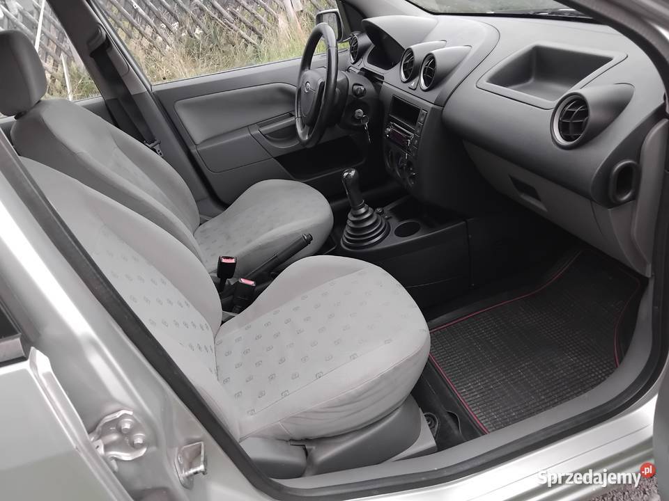 Ford fiesta 13 LPG Fiesta Samochody osobowe Poręba