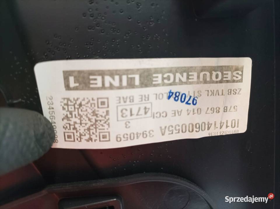 TAPICERKA BOCZEK PRAWY PRZÓD PASAŻERA LED Skoda sprzedam