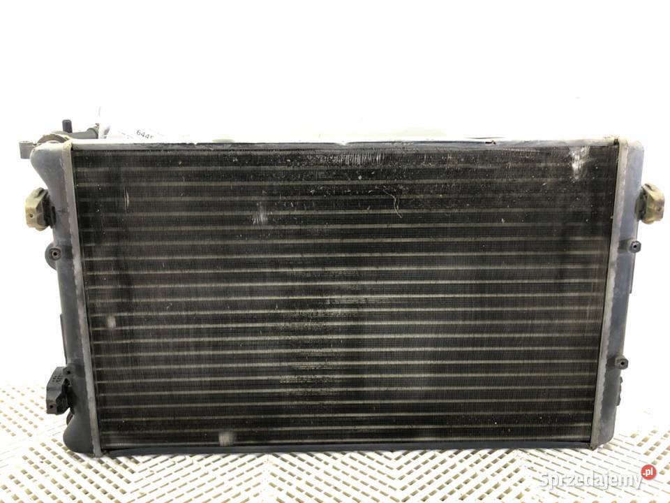 CHŁODNICA WODY VW GOLF IV 16 105 9708 RADIATOR podkarpackie sprzedam