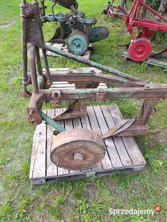 Pług dwuskibowy Unia Grudziądz Nieporęt