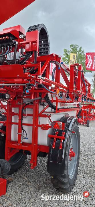 Opryskiwacz polowy ciągany Unia Egret 3021 3000l nieuszkodzony sprzedam