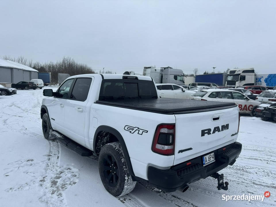 Dodge RAM V 2019 napęd 4x4 Komorniki