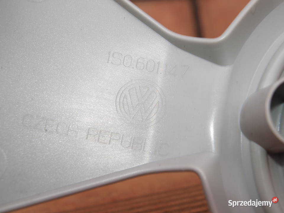 VW kołpaki 14 oryginalne 2 sztuki Kalisz