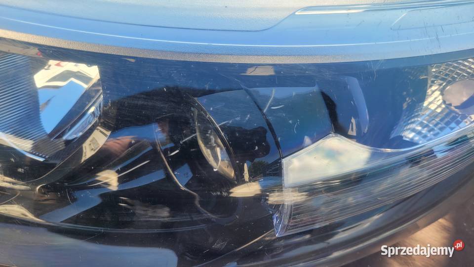 RENAULT CAPTUR I REFLEKTOR LEWY LAMPA LEWY PRZÓD osobowe Ruda Śląska