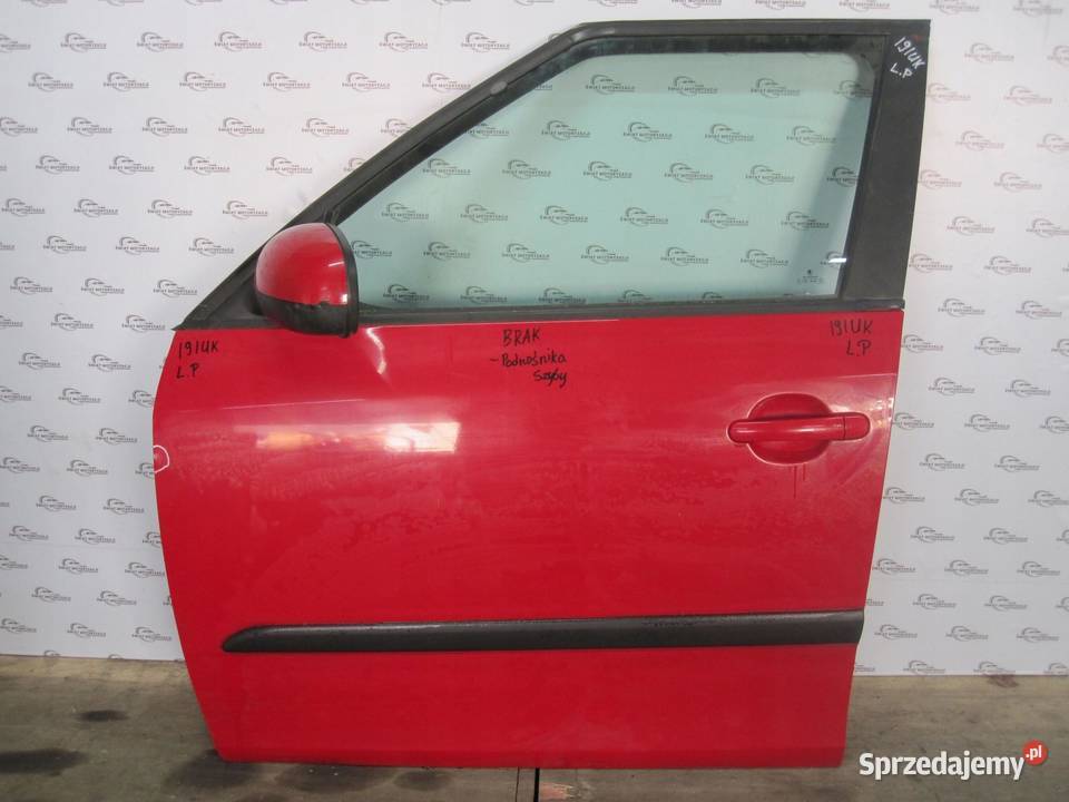SKODA FABIA II drzwi lewe przód