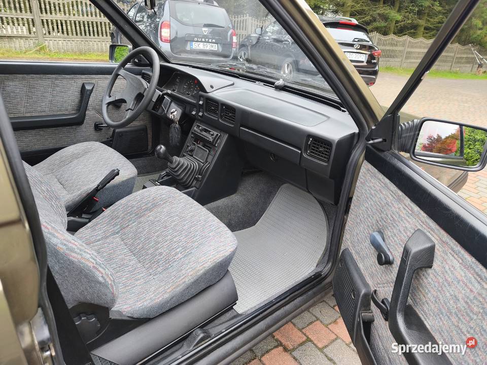 Polonez Atu super stan niski przebieg Polonez Mysłów