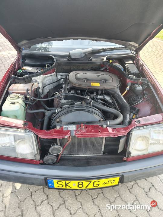 MercedesBenz W124 230E 132 Super Klasyk Stan 132KM Zgierz