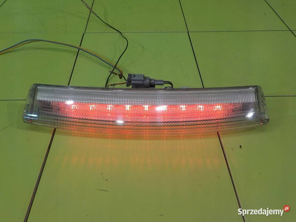 NISSAN LEAF I LIFT AUT 16r HB 5D swiatlo lampa osobowe