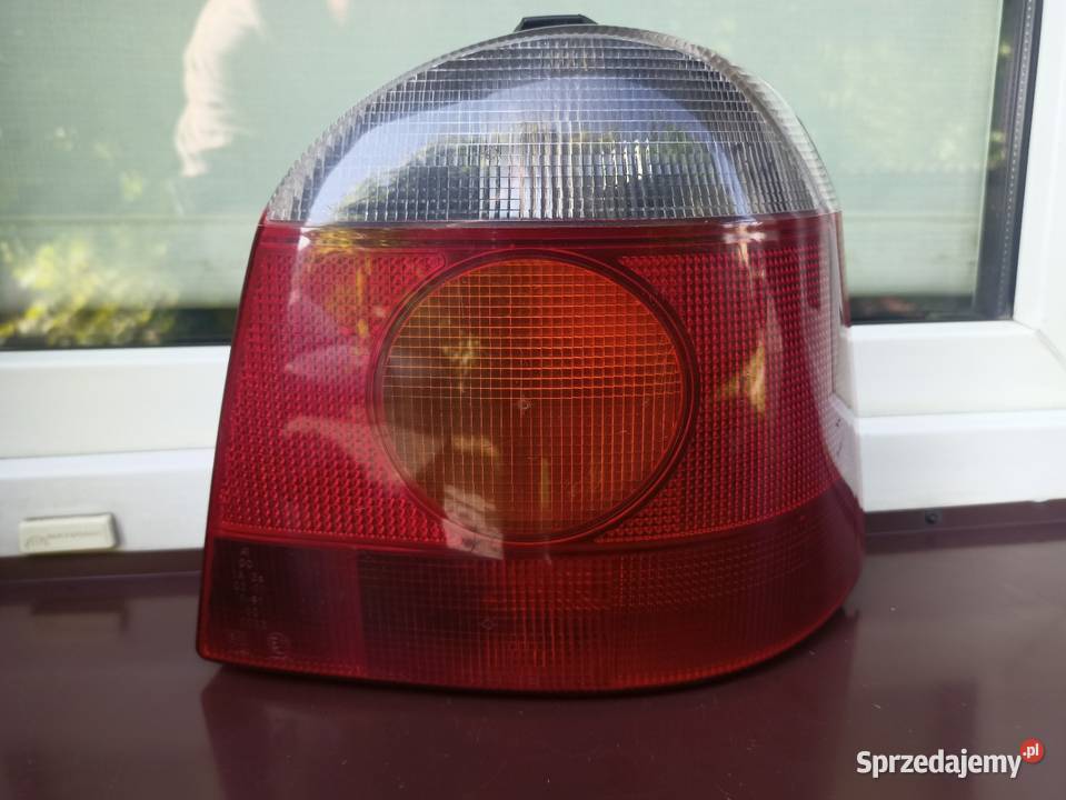 Renault Twingo 1 I lampa tył tylna prawa Lampy tylne łódzkie Sieradz