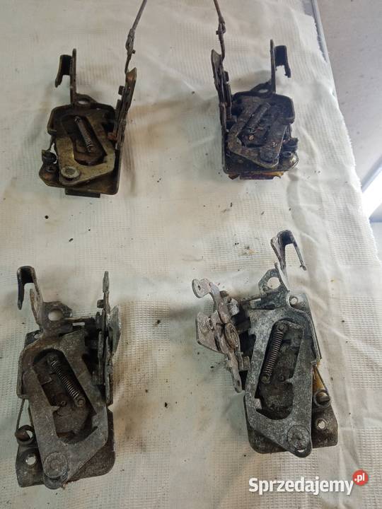 VW Garbus zamki wewnętrzne drzwi 67 osobowe Gołków