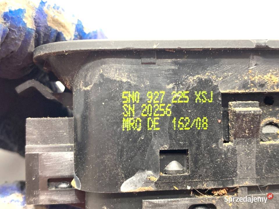 WŁĄCZNIK HAMULCA RĘCZNEGO VW TIGUAN 5N0927225 Układ chłodzenia