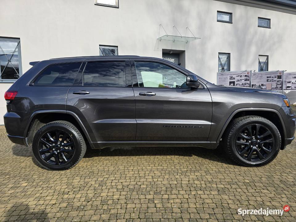 Jeep Grand Cherokee 36 V6 4x4 2019 76 000 automatyczna Brzeźnica