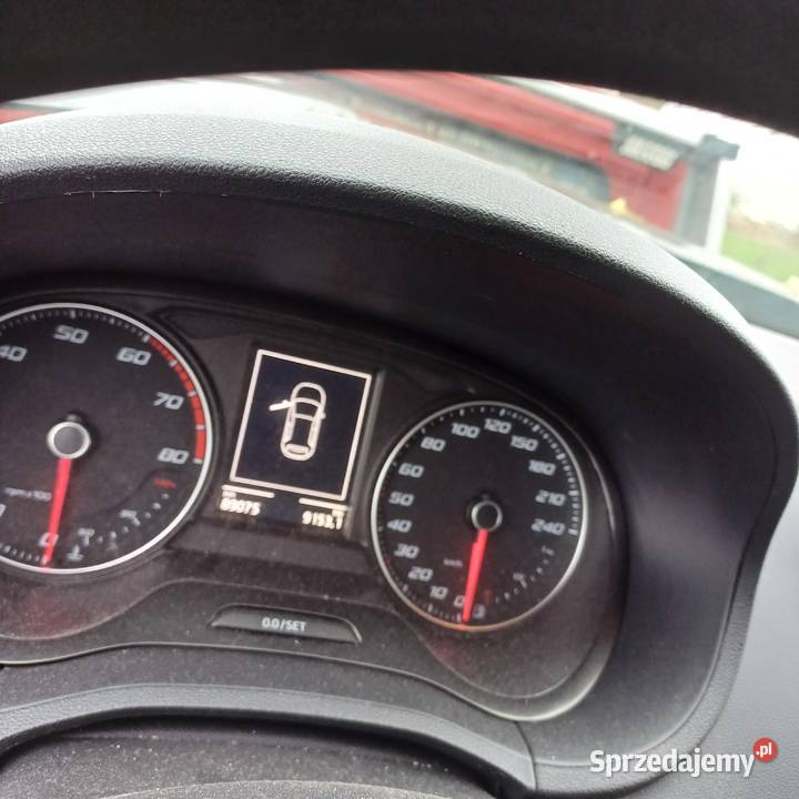 Seat ibiza IV lift 2015 10 mpi 90 lubuskie Małomice