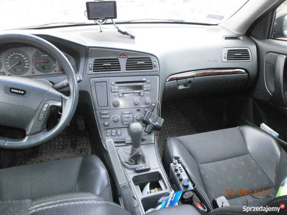 Volvo v70 d5 black edition Wilkasy