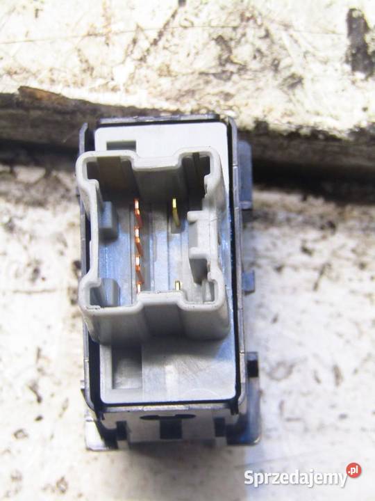 PANEL PRZYCISK PODGRZEWANIA FOTELA NISSAN osobowe sprzedam