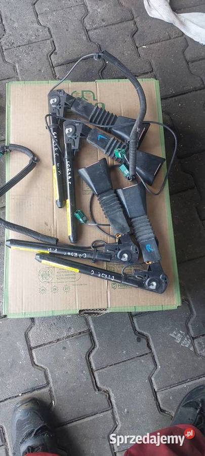 Napinacz zapinka pasa prawy lewy OPEL CORSA C Szczecin