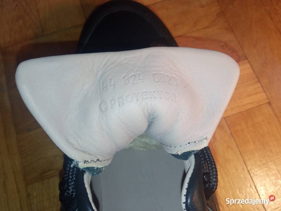 Buty slużbowe trekkingowe Protektor w 824 r 44 i mazowieckie Warszawa sprzedam