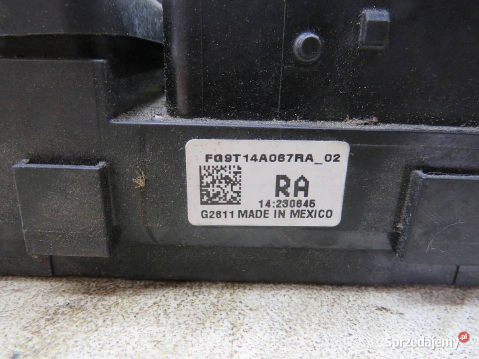 SKRZYNKA BEZPIECZNIKÓW MONDEO MK5 FG9T14A067RA osobowe lubelskie sprzedam